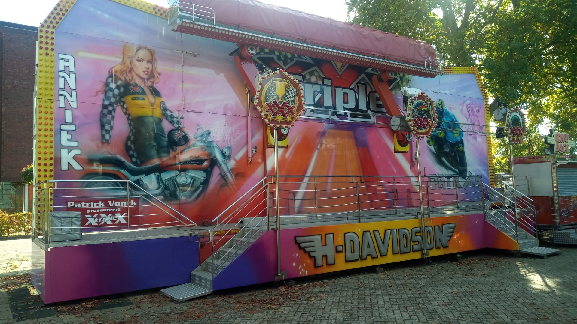 De Triplex van Vonck op de Belvendse Kermis